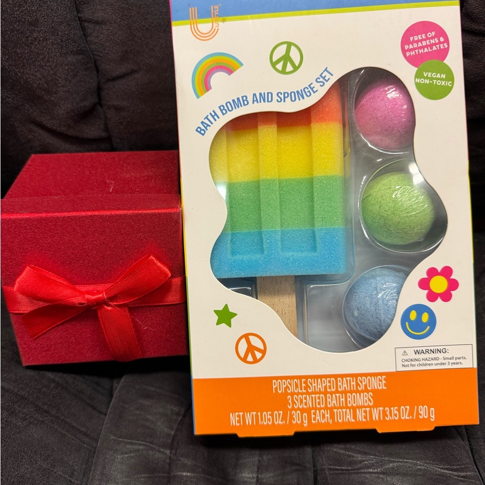 Popcycle shaped Bath & Body Essentials Set